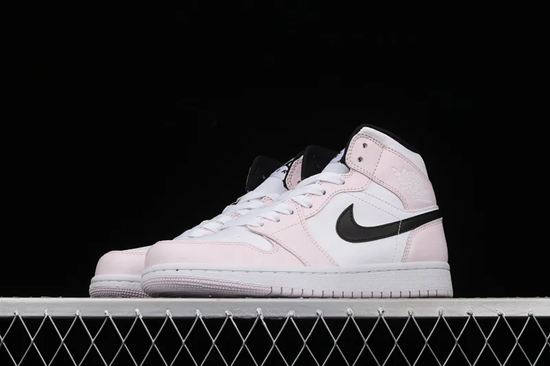 All categories Air Jordan Jordan series basketball shoes Air Jordan 1 Mid G version pure original Air Jordan 1 Mid AJ1 Joe 1 rose pink violet mid-top basketball shoes BQ6472-500